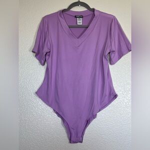 Lilac purple short sleeve bodysuit, size 2X
